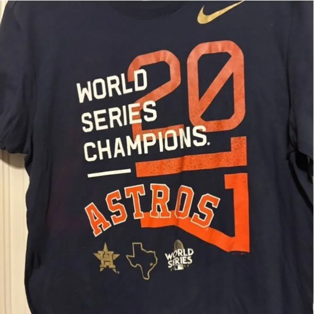 Houston Astros Size Large World Series Nike T-Shirt *Read*